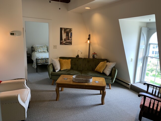 Living Room - 180 Broadway