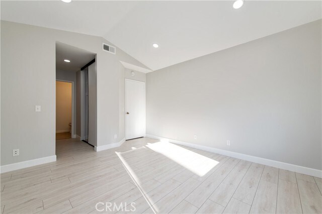 Foto del edificio - 119 Stanford Ct