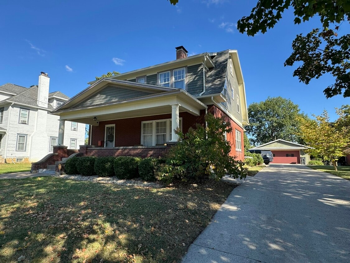 Foto principal - 808 Castalia St