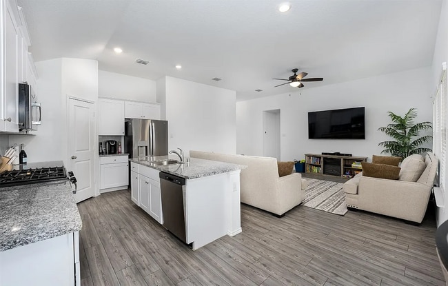 Foto del edificio - 4400 Hiddenite Rd