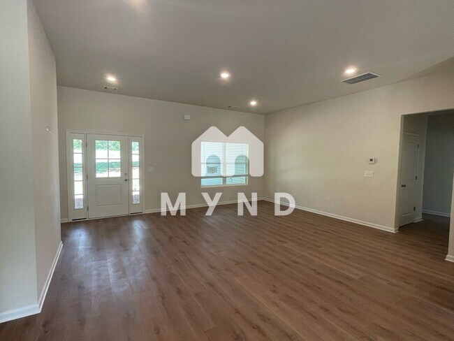 Building Photo - 10561 Buchanan Hwy