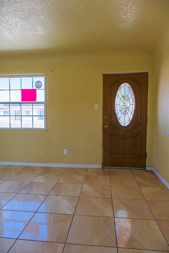 Foto del edificio - 8326 Verde Cir