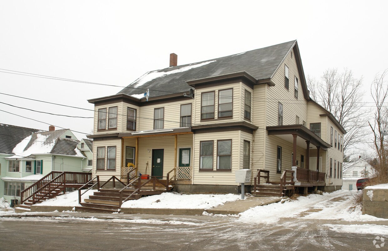 11 Kimball St, Sanford, ME 04073 Apartments in Sanford, ME