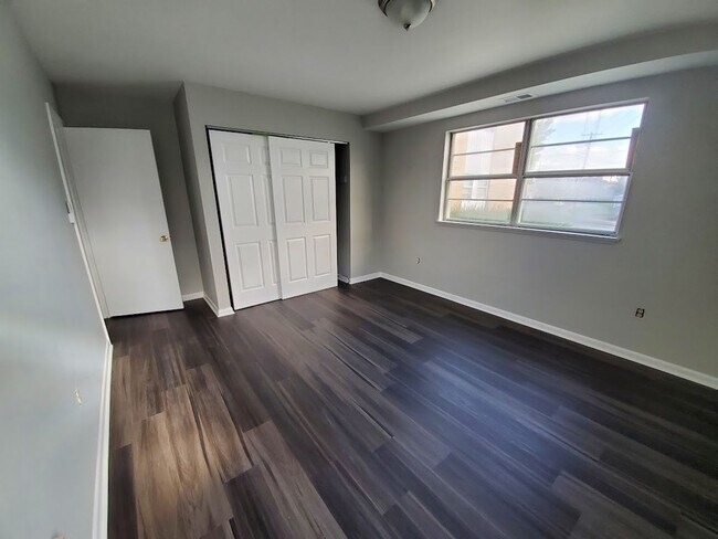 Building Photo - West Shore Schools Apartment For Rent, 1st...