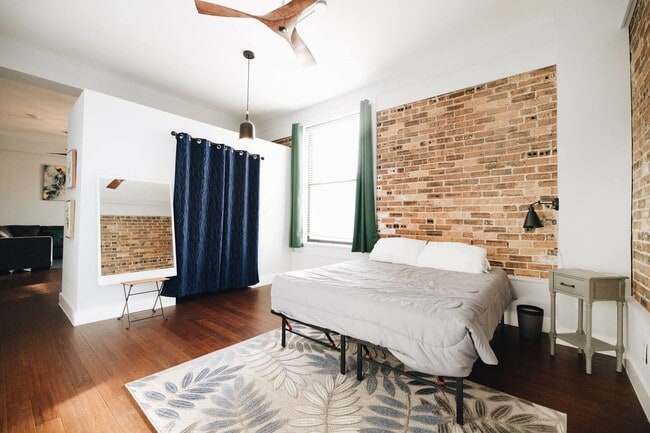 Foto del edificio - 915 Franklin St