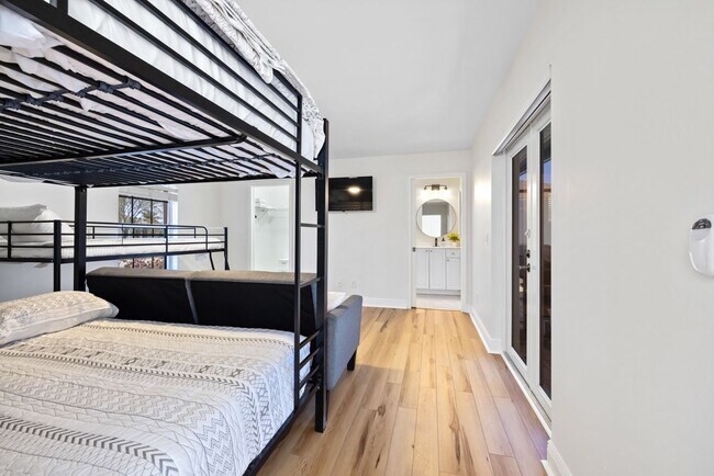 Foto del edificio - 2309 SW 27th St