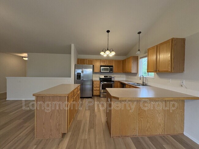 Building Photo - 17475 Margil Rd
