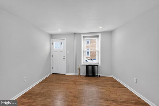 Foto del edificio - 4469 Silverwood St