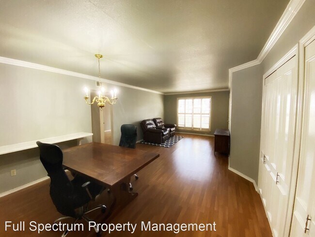 Foto del edificio - 2 br, 1.5 bath House - 7815 Broadway #103A