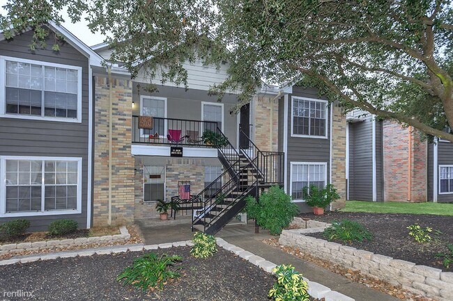 Foto del edificio - 3 br, 2 bath Condo - 4545 Louetta RD Flat ...