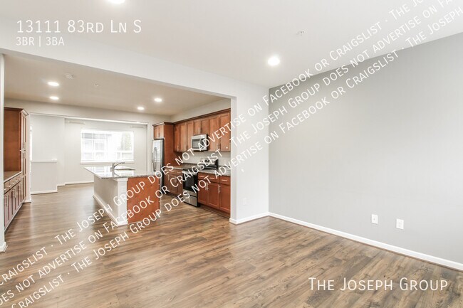 Foto del edificio - 13111 83rd Ln S