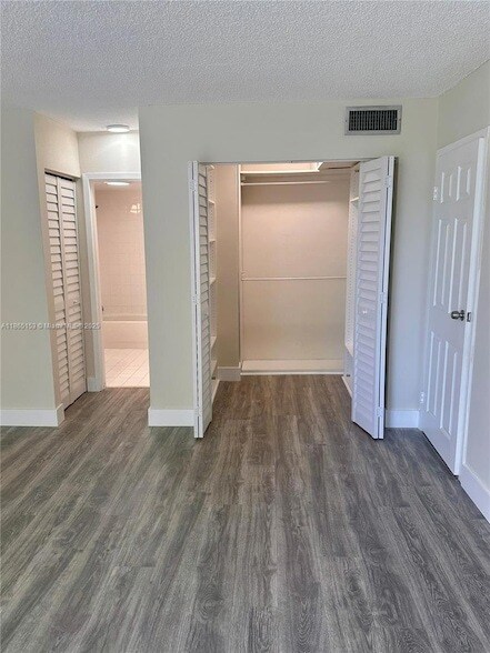 Photo - 2935 NE 163rd St Apartment