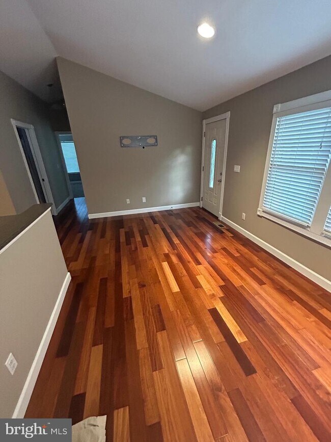 Building Photo - 24 Tern Dr