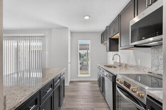 Building Photo - 4652 Matilda St