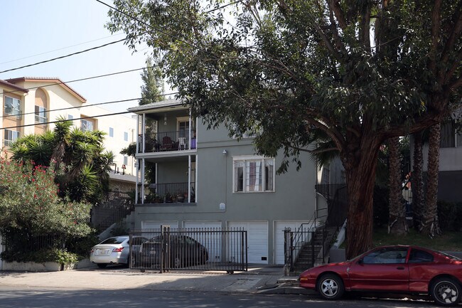 Building Photo - 220-224 S Bonnie Brae St