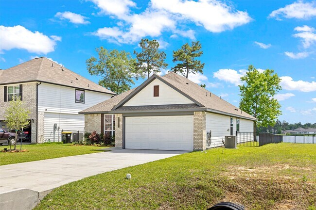 Building Photo - 383 Shoreview Dr