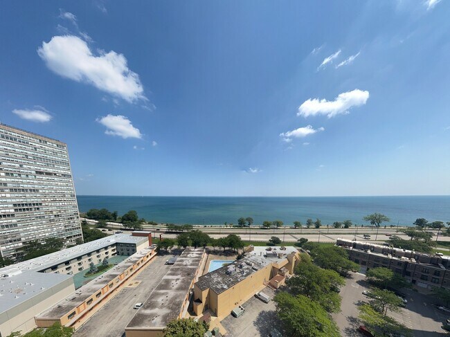 Foto del edificio - 4940 S East End Ave
