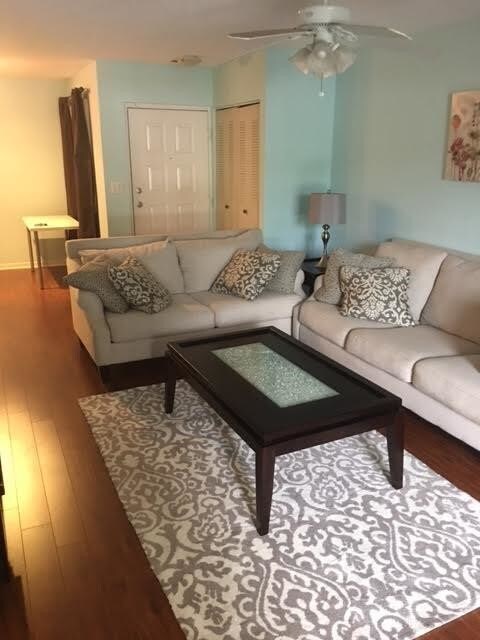 Foto principal - 1400 NE 57th Ct