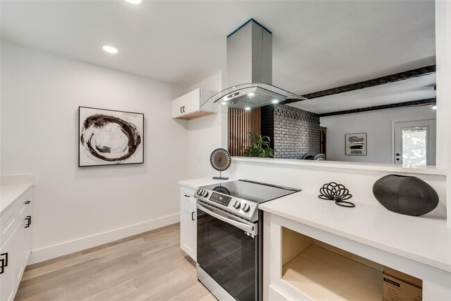 Photo - 15827 El Estado Dr House