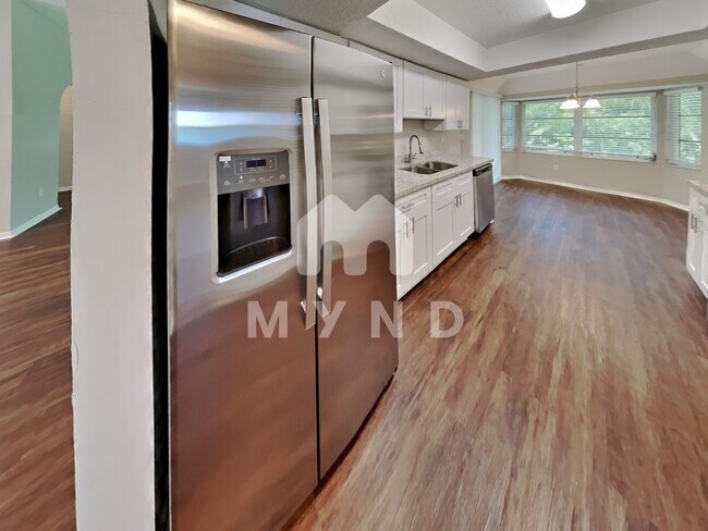 Foto del edificio - 23311 Abrade Ave