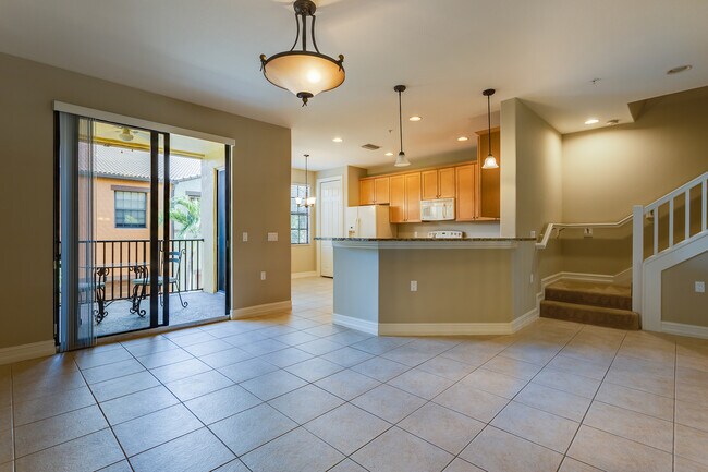Building Photo - 9095 Covina Dr S