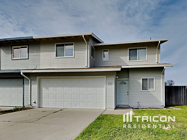 Building Photo - 1630 E Lake Court Marysville CA