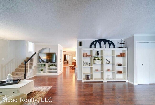 Foto del edificio - 4 br, 3.5 bath House - 1049 Palmyra Drive