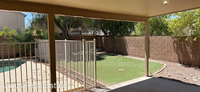 Building Photo - 5 br, 3 bath House - 353 W Hereford Dr.