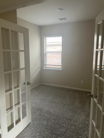 Building Photo - 240 Elam Dr