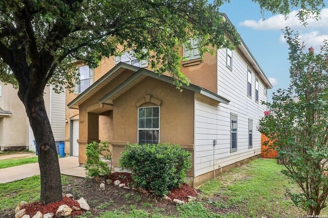 Photo - 407 Amberdale Oak Unit House