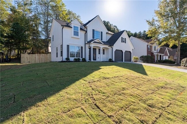 Foto del edificio - 2871 Belfaire Lake Dr