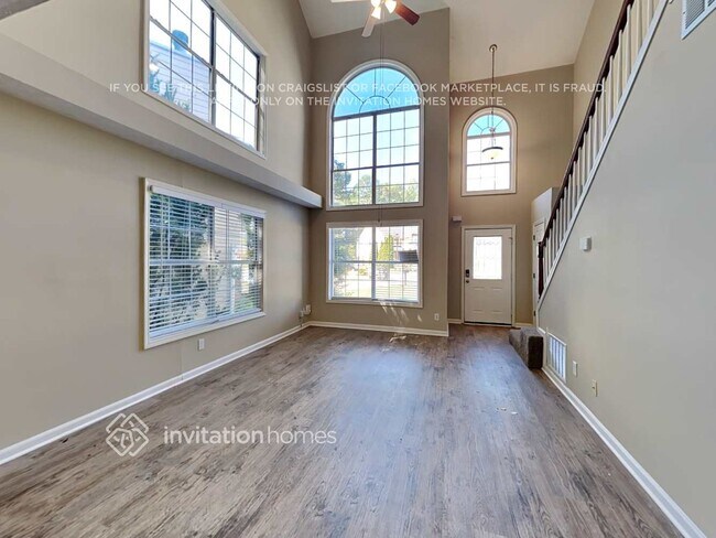 Foto del edificio - 920 Ahearn Ct