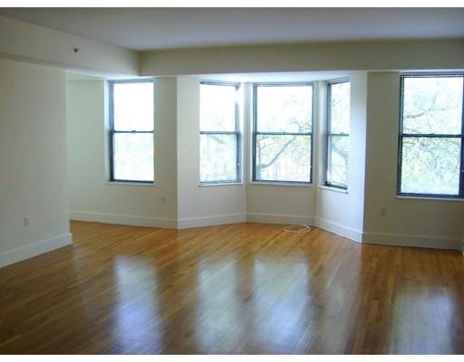 Foto principal - 90 Broadway Ct