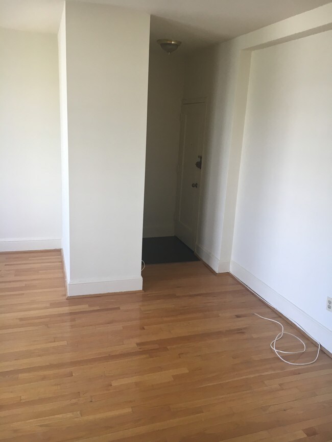 The Oxford Apartments Apartments Washington, DC