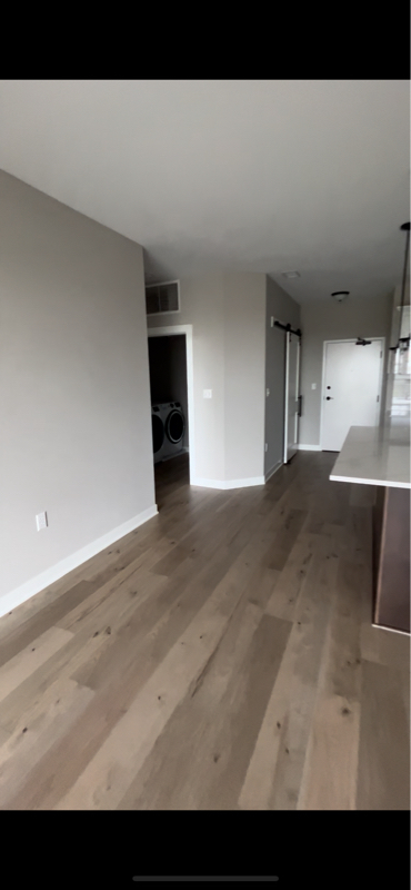 Foto del edificio - 9610 N Centennial Dr