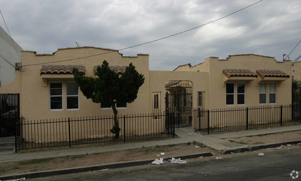 Foto del edificio - 4312 Burns Ave