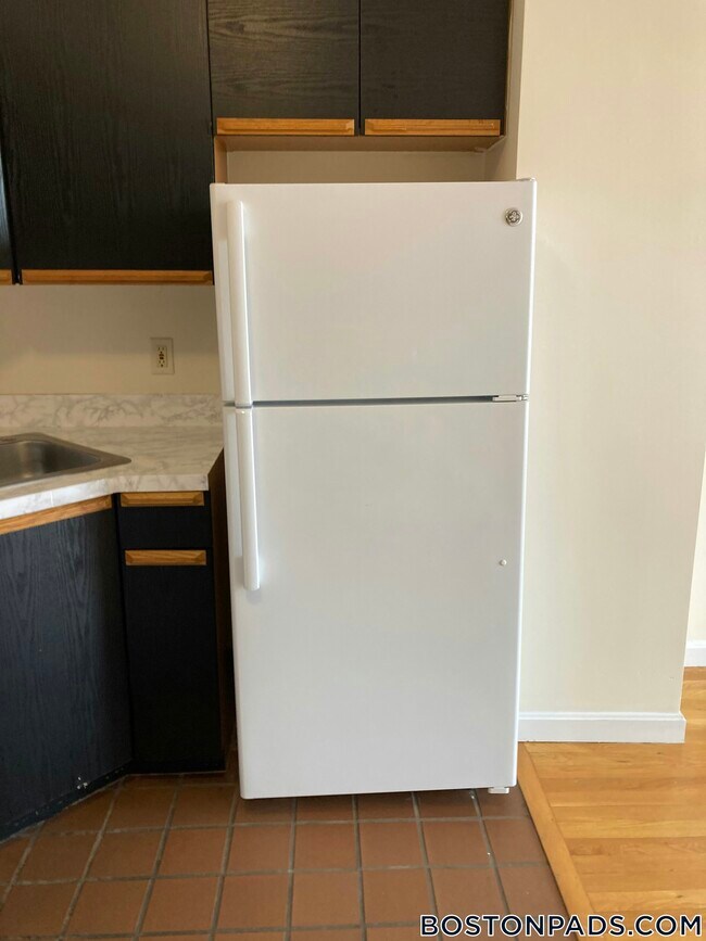 Foto del edificio - 81 Essex St