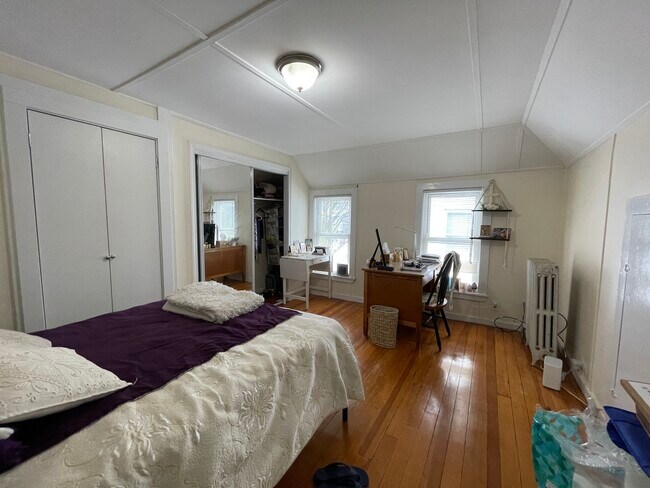 Foto del edificio - 63 Fairbanks St