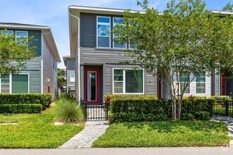 Building Photo - 8673 Tavistock Lakes Blvd