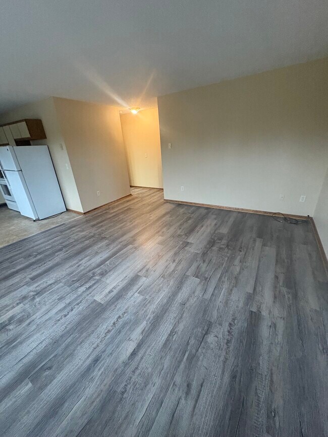 Foto del edificio - 6622 Lincoln Ave