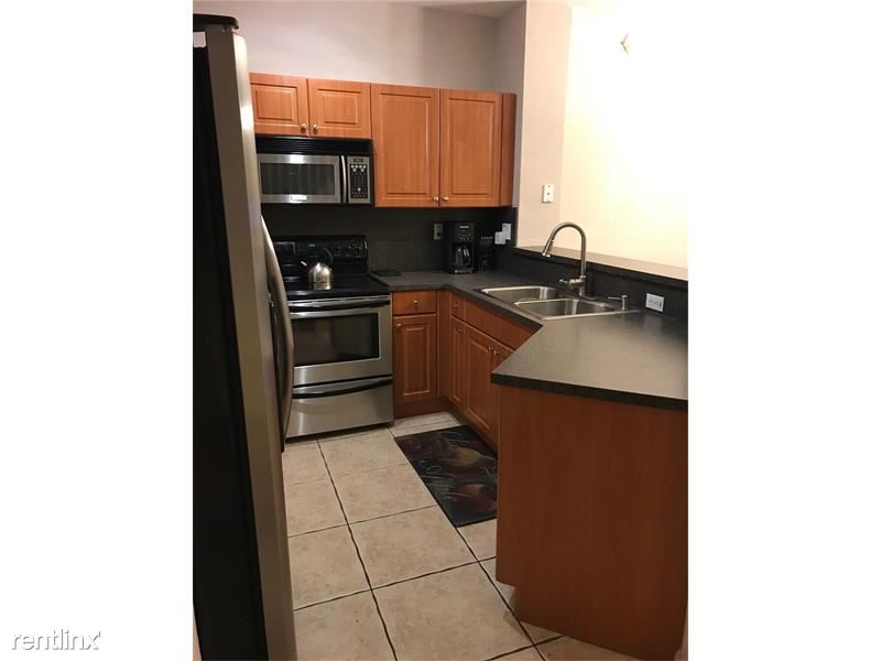 Foto del edificio - 8631 NW 24th St