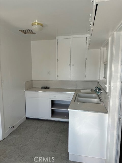 Building Photo - 117 Harris Dr