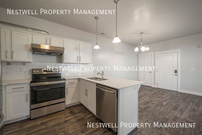 Building Photo - 13092 S Tortola Dr