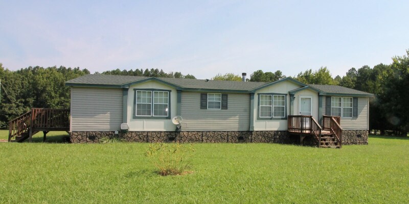 Foto principal - 1537 Tomlinson Rd, Victoria, VA