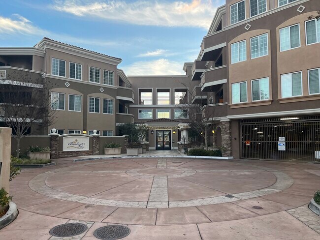 Building Photo - 2750 Artesia Blvd