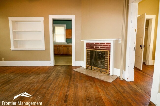 Building Photo - 901 Leavenworth St