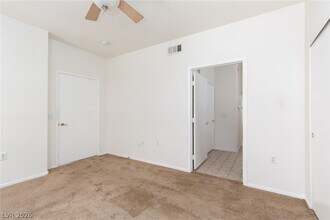 Building Photo - 10245 S Maryland Pkwy
