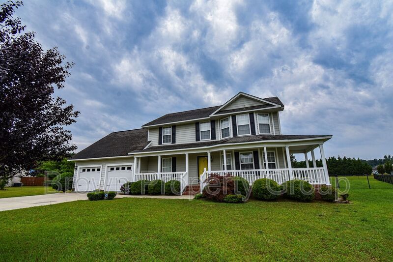 Foto principal - 7024 Pope Cashwell Ct