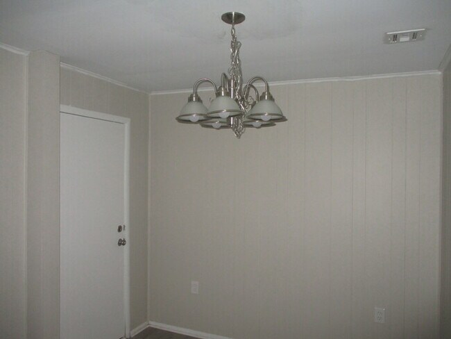 Foto del edificio - 4616 South 23rd West Ave Tulsa OK 74107