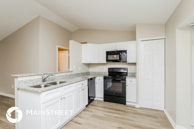 Foto del edificio - 1790 Lantana Ct NW